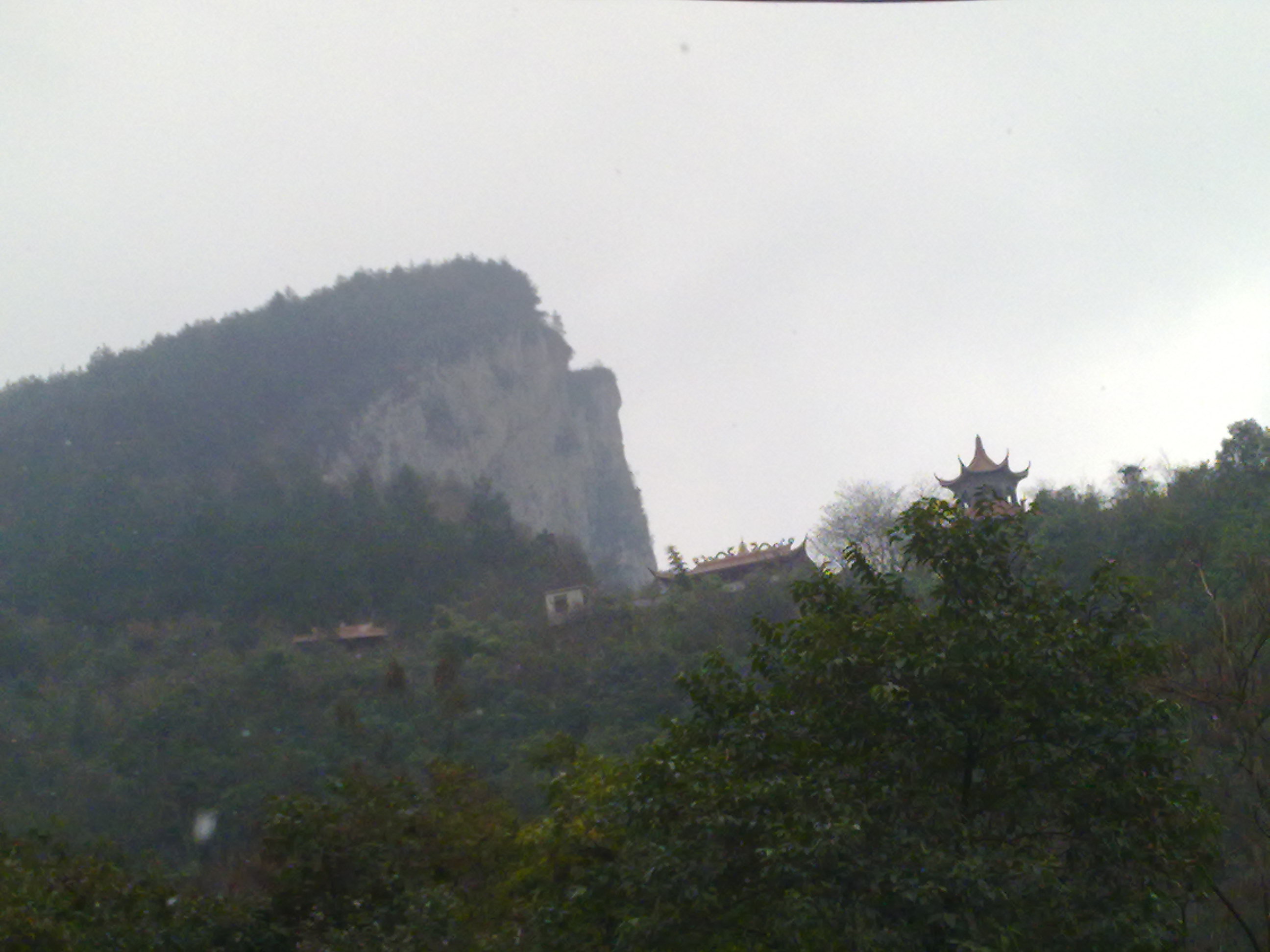 魁岩